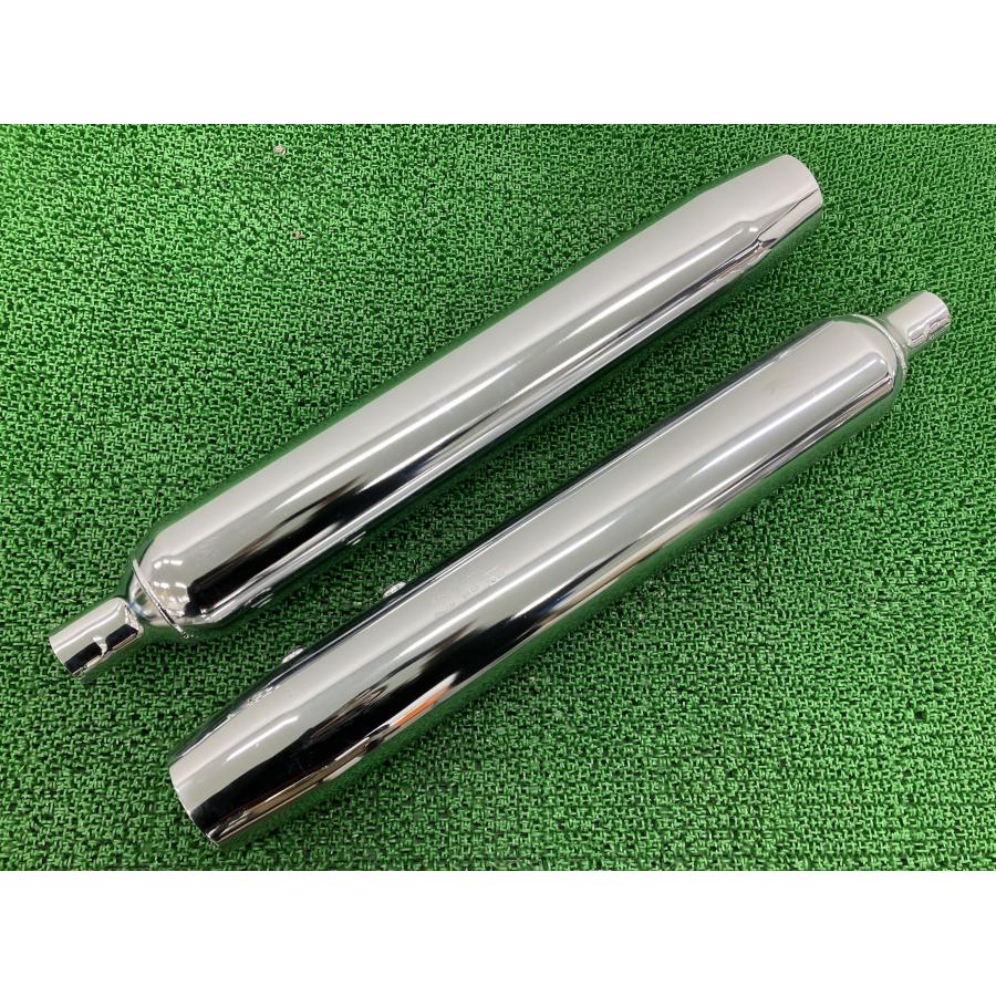 FLHTCUTG1690 サイレンサーマフラー 左右 64900149 ハーレー 純正 トライグライドウルトラ コケキズ無し 品薄 希少品 【中古】 68 FLHTCUTG1690 サイレンサーマフラー 左右 64900149 ハーレー 純正 中古