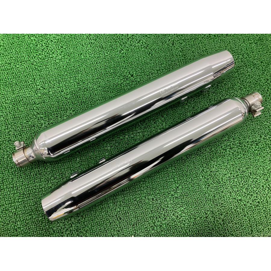 ハーレー　トライク　FLHTCUTG1690 トライグライドウルトラ　マフラー FLHTCUTG1690 サイレンサーマフラー 左右 64900149 ハーレー 純正 中古