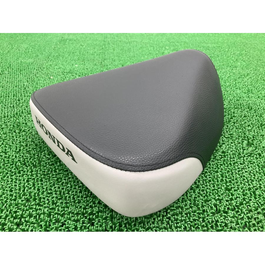 ホンダ（HONDA） スーパーカブ50 シート 純正 中古 バイク 部品 AA04