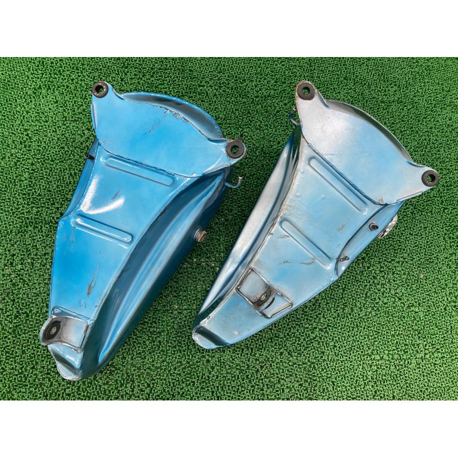 FXSTC1340 タンク 左右 青M ハーレー 純正 中古 バイク 部品