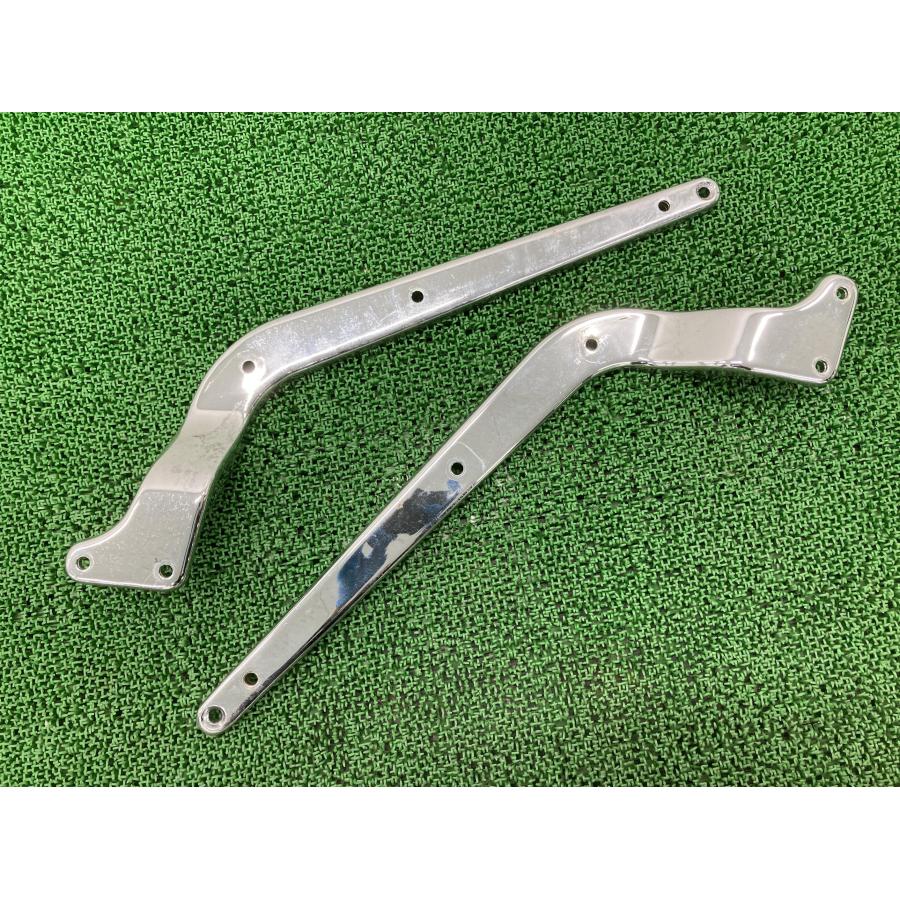 FLSTF1340 リアフェンダーステー 左右 ハーレー 純正 中古 バイク 部品