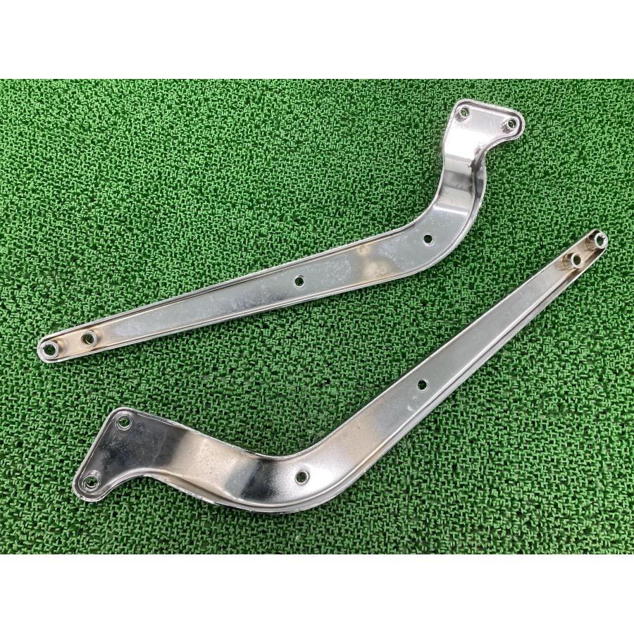 FLSTF1340 リアフェンダーステー 左右 ハーレー 純正 中古 バイク 部品