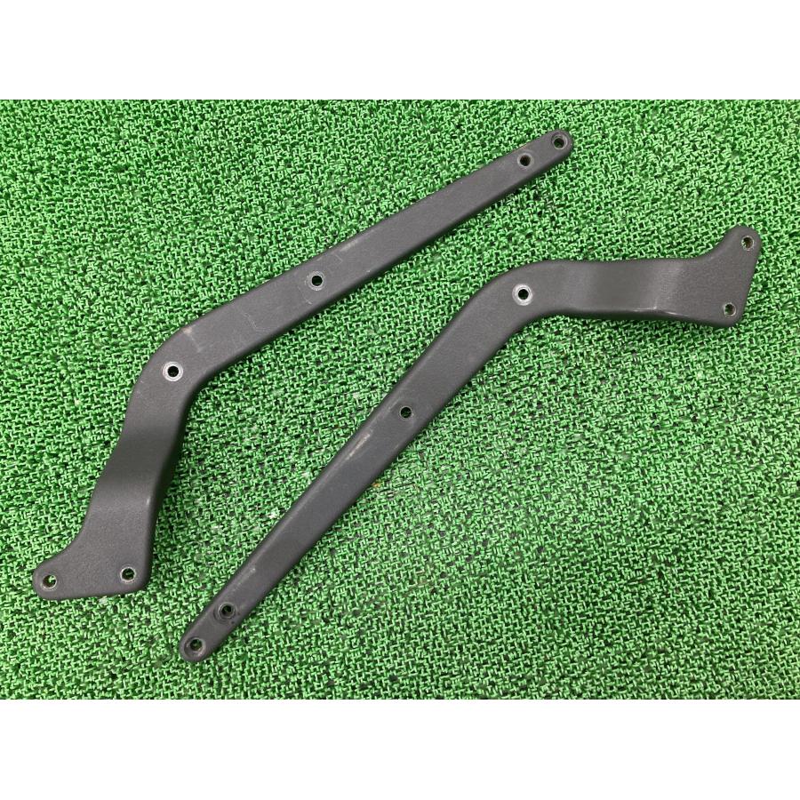 FXSTB1340 リアフェンダーステー 左右 ハーレー 純正 中古 バイク 部品