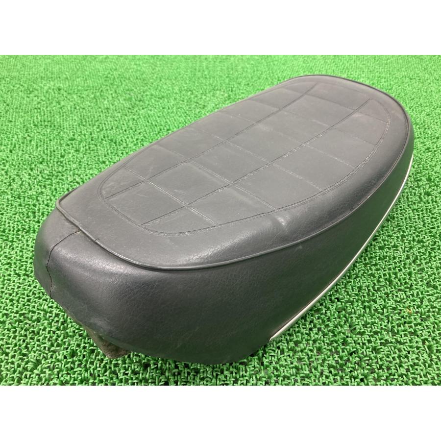 【ホンダ純正】DAX50用シート美品 ホンダ（HONDA） ダックス50 シート 純正 中古 バイク 部品 ST50 DAX