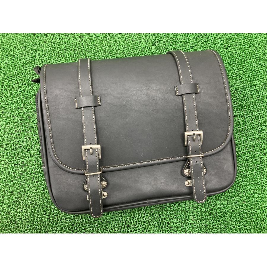 デイトナ製 サイドバッグ 片側 社外 バイク 部品 ハーレー バルカン スティード ドラッグスター シャドウなどに 破れ無し 【中古】 34 デイトナ製 サイドバッグ 片側 社外 中古 バイク 部品 ハーレー