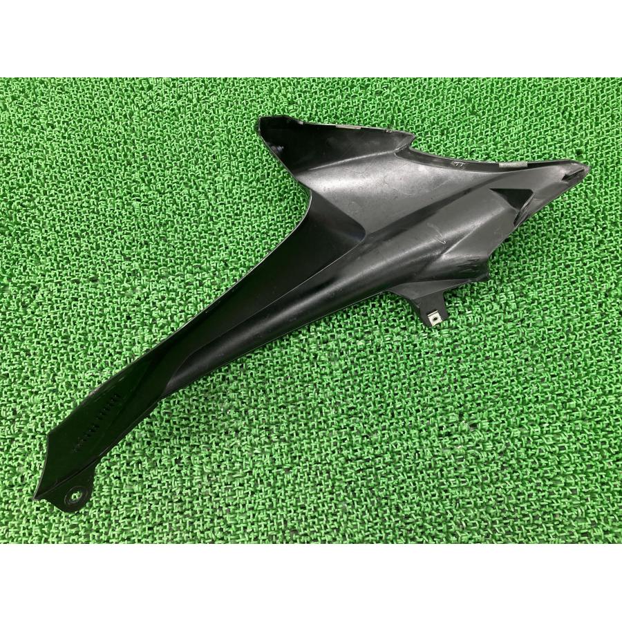 GSX-R1000 サイドカウル 左 黒 47H0 スズキ 純正 中古 バイク 部品 GT78A アッパーカウル 修復素材やペイント素材に 品薄 希少品 53_2
