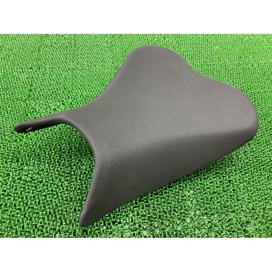 NINJA400 フロントシート 53066-0619 カワサキ 純正 バイク 部品 EX400G ニンジャ400 コンディション良好 破れ無し 品薄 【中古】 51 カワサキ（Kawasaki） NINJA400 フロントシート 53066-0619 純正 中古
