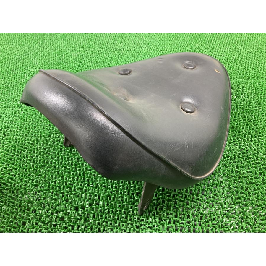 ホンダ（HONDA） ジャズ シート GS3 純正 中古 バイク 部品 AC09 JAZZ