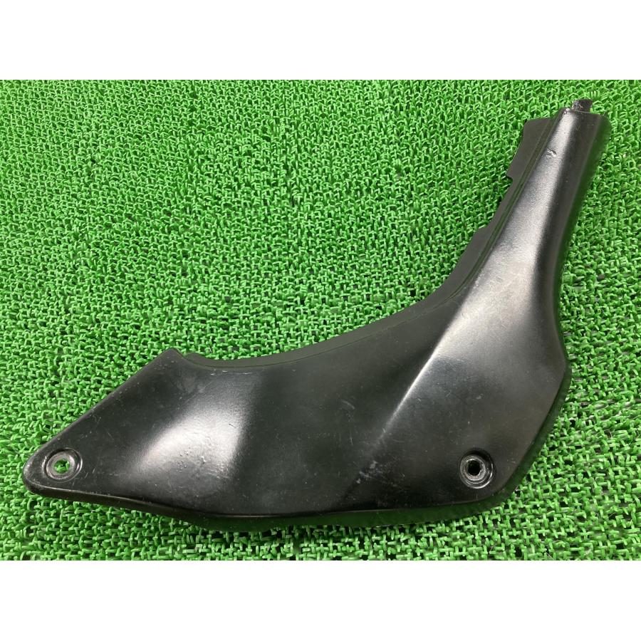 ホンダ（HONDA） ホーネット250 サイドカバー 左 KEA 純正 中古 バイク