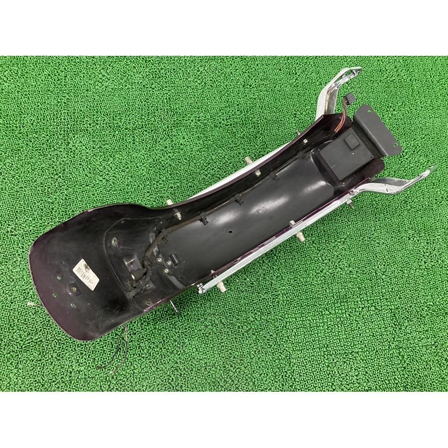 FLSTC1340 リアフェンダー 紫 ハーレー 純正 ヘリテイジソフテイルクラシック エボ ナンバーステー テールランプ 凹み無し 【中古】 16 FLSTC1340 リアフェンダー 紫 ハーレー 純正 中古 ヘリテイジ