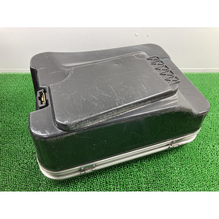 R100Rミスティック パニアケース 左 13 101 100/13 201 100  純正 Mystique サイドケース 修復素材に 品薄 希少品 【中古】 42 R100Rミスティック パニアケース 左 13 101 100/13 201 100 BMW 純正