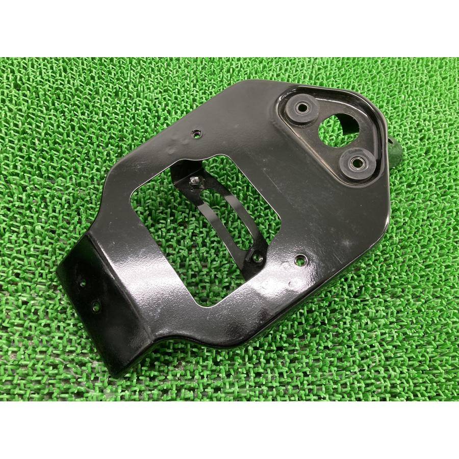 カワサキ（Kawasaki） W400 ナンバーステー EJ400A-001*** 純正 中古