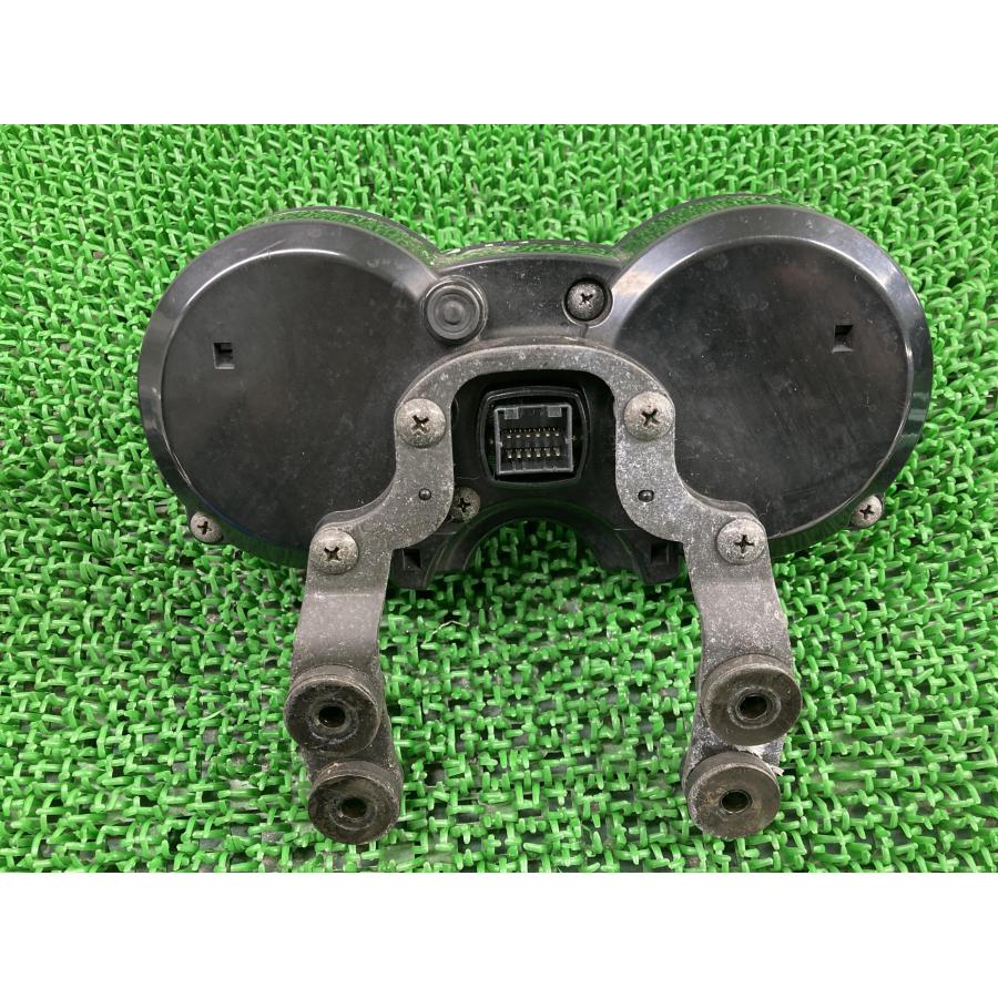 カワサキ（Kawasaki） W650 メーター 1668 純正 中古 バイク 部品