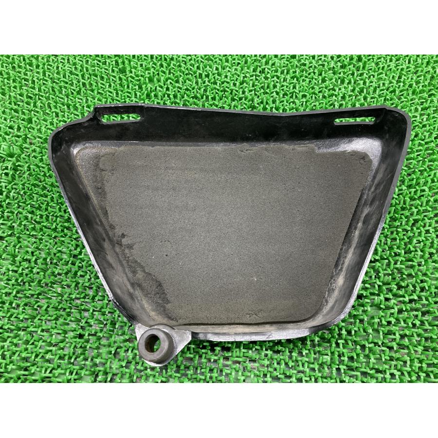 ヤマハ発動機 SR400 サイドカバー 右 ヤマハ 純正 中古 バイク 部品
