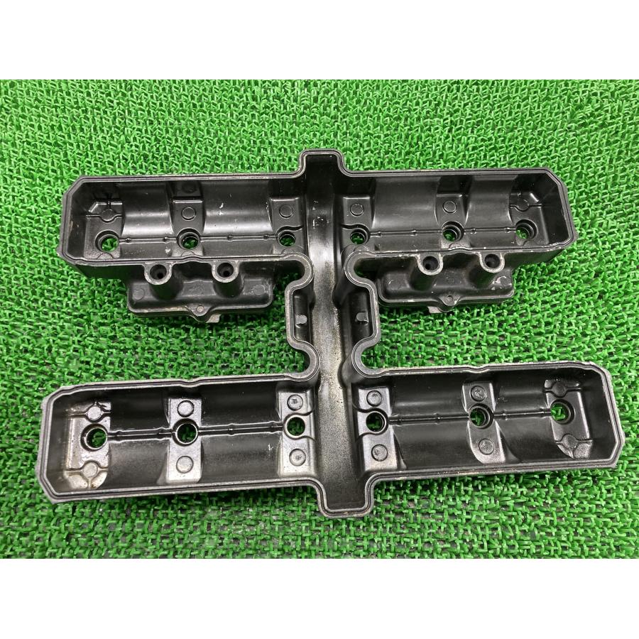 カワサキ（Kawasaki） ゼファーカイ シリンダーヘッドカバー 純正 中古