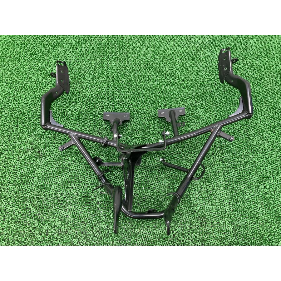 ジャイロキャノピー　フロント周り ホンダ（HONDA） ジャイロキャノピー フロントカウルステー 純正 中古