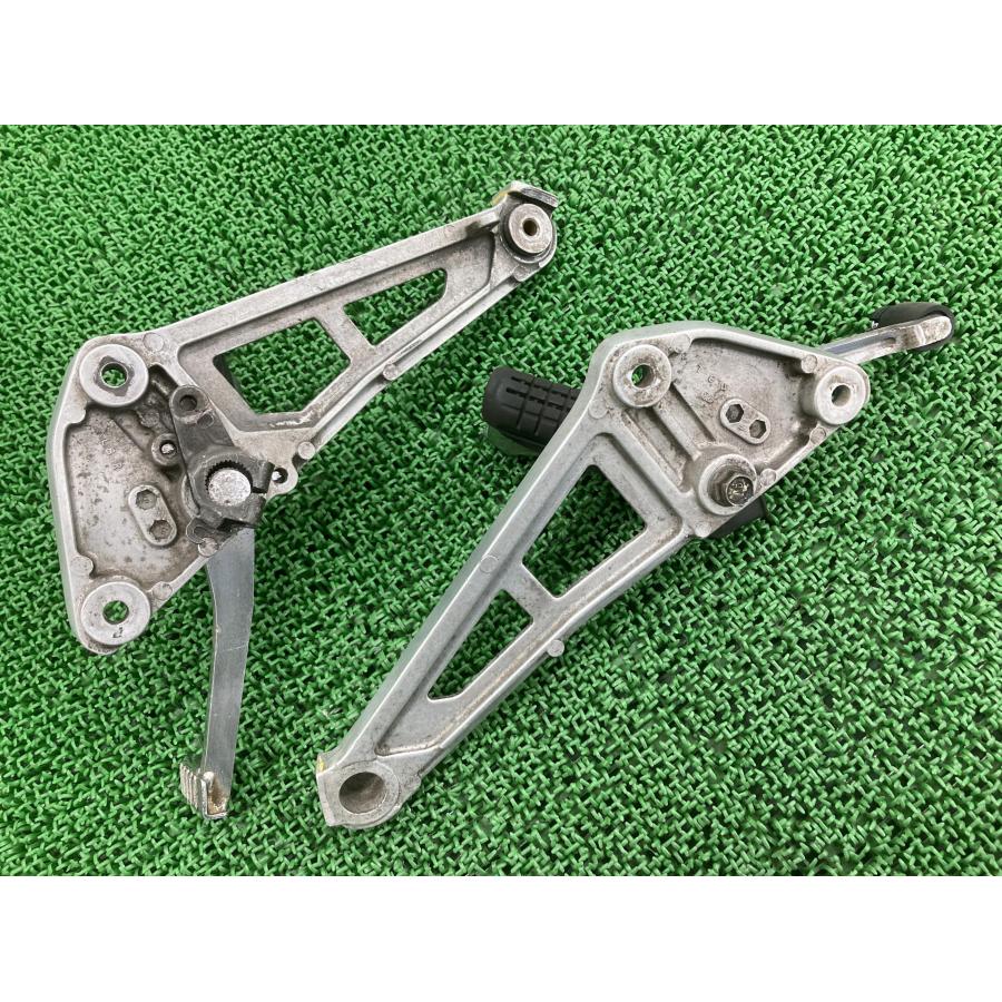 ホンダ（HONDA） GB250クラブマン ステップ 左右 KL8 純正 中古 バイク