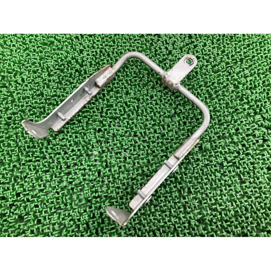 カワサキ（Kawasaki） ゼファー400 ヘッドライトステー 純正 中古