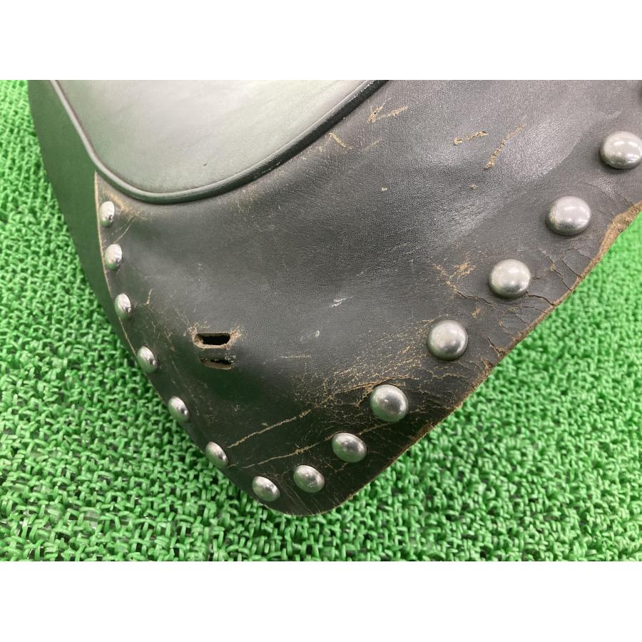 FLSTC1340 フロントシート ハーレー 純正 中古 バイク 部品 ヘリテイジ
