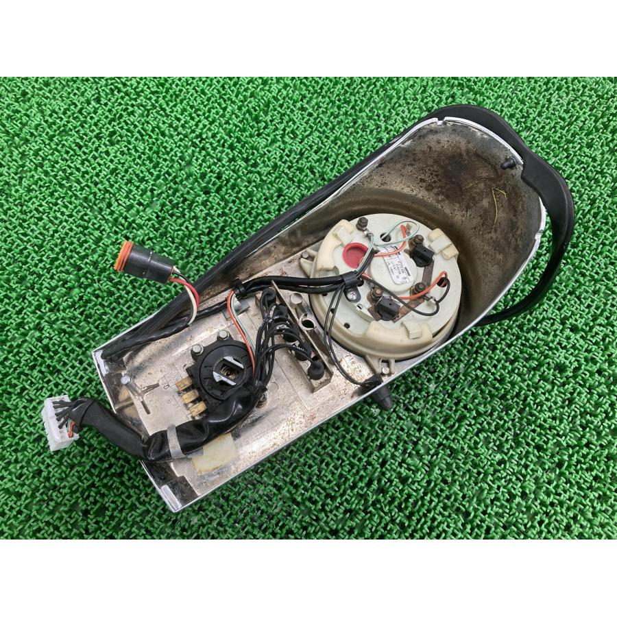 ソフテイル スピードメーター ハーレー 純正 中古 バイク 部品 FLSTS