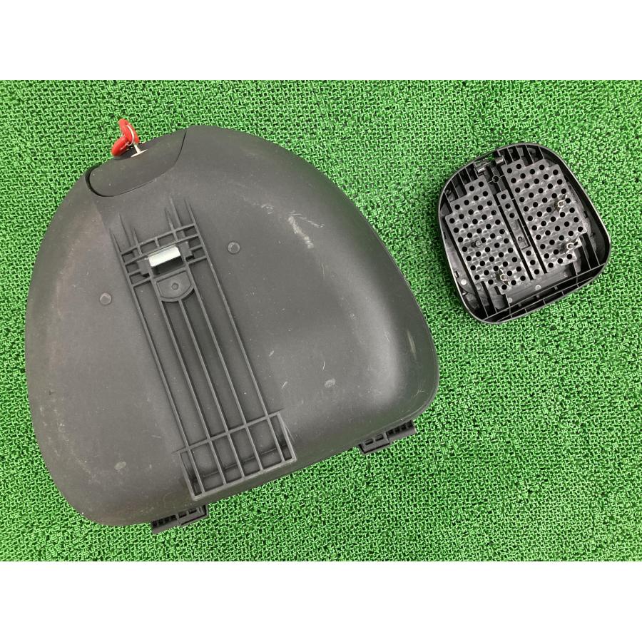 SHAD製 トップケース 社外 中古 バイク 部品 SH33 33L リアボックス 