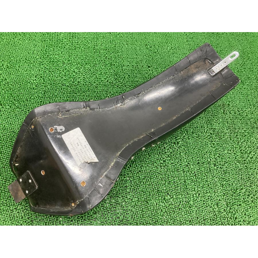 アメリカンドリームス製シャドウ400 シート 社外 中古 バイク 部品