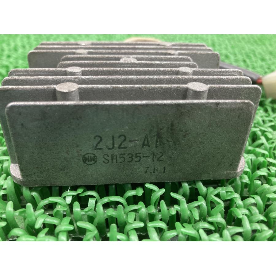ヤマハ発動機 SRX250 レギュレター ヤマハ 純正 中古 バイク 部品 2J2