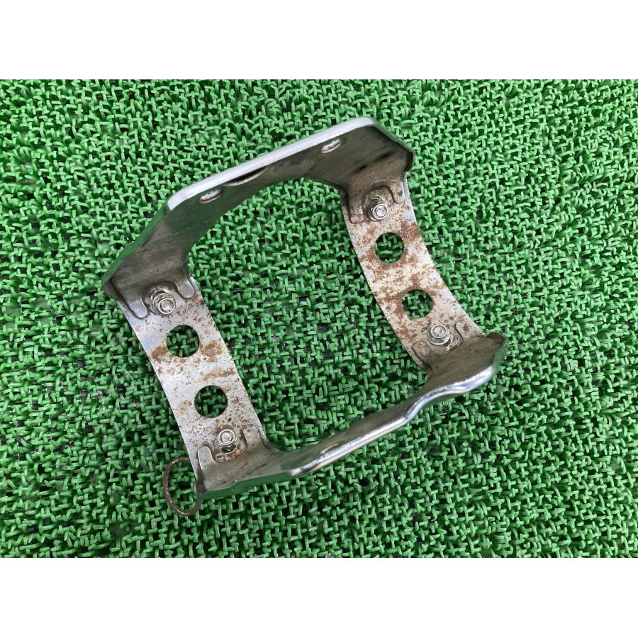 カワサキ（Kawasaki） 400SS フロントフェンダーブラケット 純正 中古
