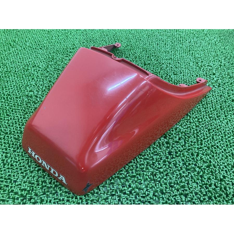 ホンダ（HONDA） GB250クラブマン テールカウル 赤 純正 中古 バイク