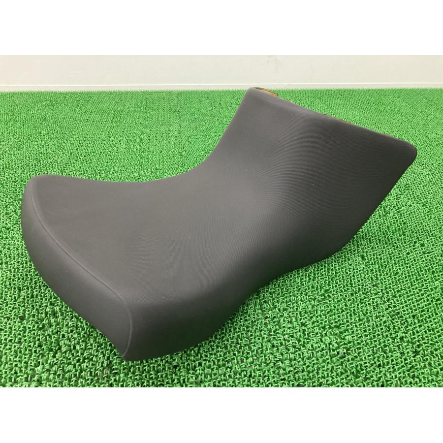 R1200GS フロントシート 7 678 292  純正 バイク 部品 メインシート 破れ無し 品薄 希少品 車検 Genuine 【中古】 39 R1200GS フロントシート 7 678 292 BMW 純正 中古 バイク 部品 メイン