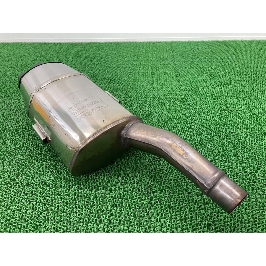 デイトナ675 サイレンサーマフラー 2203848 トライアンフ(TRIUMPH) 純正 トライアンフ 機能的問題なし コケキズ無し 品薄 【中古】 91 デイトナ675 サイレンサーマフラー 2203848 トライアンフ(TRIUMPH