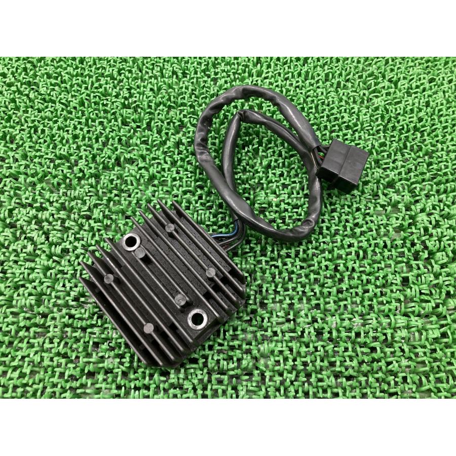 カワサキ純正 レギュレータ 21066-1106 W800 W650 W400