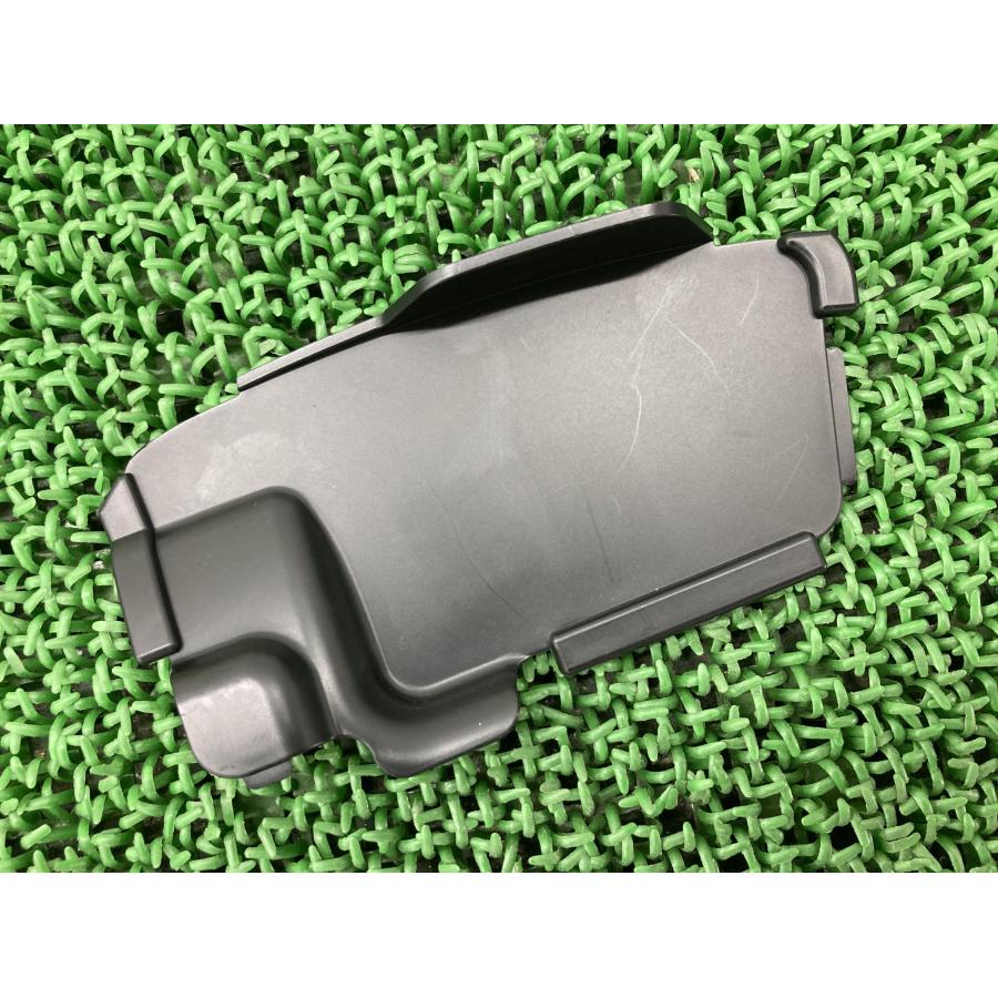 ホンダ（HONDA） スーパーカブ110プロ サイドカバー 左 K88 純正 中古