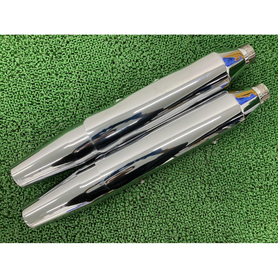 FLSTN1580 サイレンサーマフラー 64960-07/65368-07 ハーレー 純正 64960-07 65368-07 ヒートガード コケキズ無し 品薄 【中古】 40 FLSTN1580 サイレンサーマフラー 64960-07/65368-07 ハーレー 純正