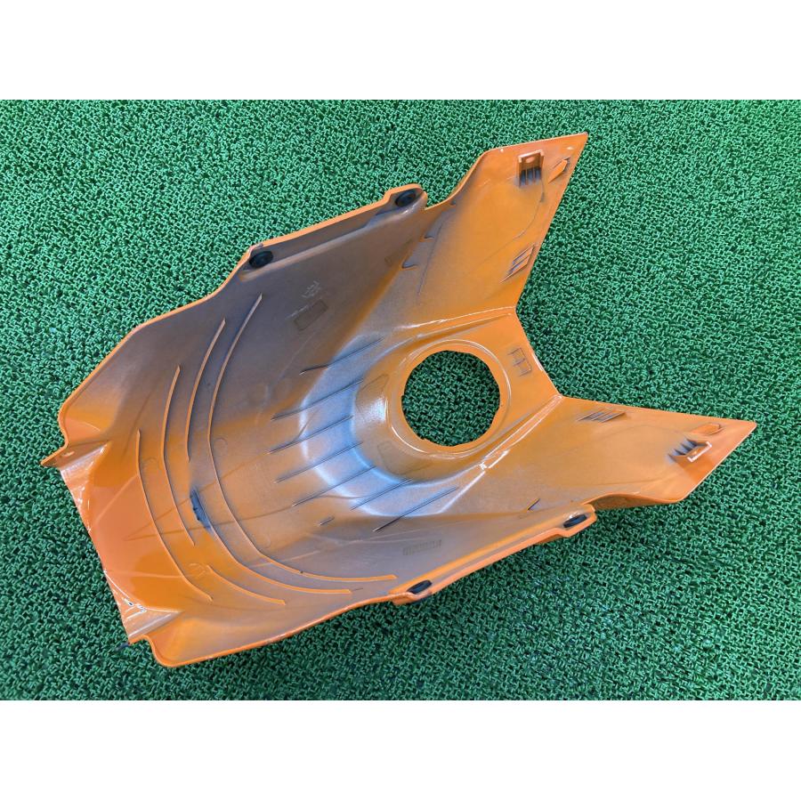 RC125 タンクカバー 橙 90508049000 KTM 純正 中古 バイク 部品 RC250 RC390にも 割れ欠け無し 品薄 希少品 車検 Genuine 97_2