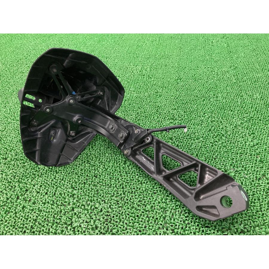 ヤマハ発動機 MT-09 リアフェンダー BS2 ヤマハ 純正 中古 バイク 部品
