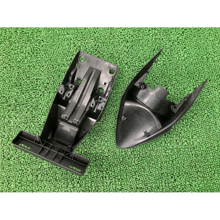 カワサキ（Kawasaki） Z900RS リアフェンダー 35019-0662 純正 中古