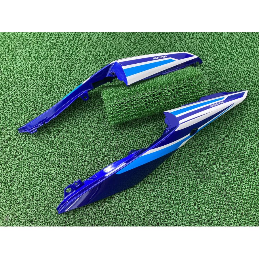 ヤマハ発動機 YZF-R3 シートカウル 左右 青M ヤマハ 純正 中古 バイク