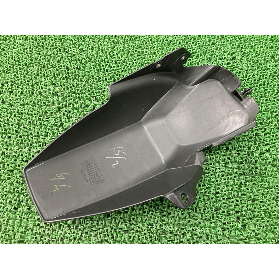 ホンダ（HONDA） ADV150 リアフェンダー K0W 純正 中古 バイク 部品