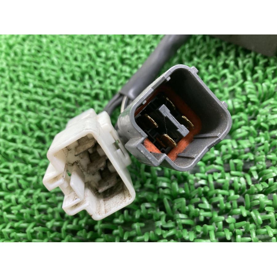 スカイウェイブ250S レギュレター スズキ 純正 中古 CJ46A 47H40 SH811AE レギュレーター レクチファイアー 機能的問題なし 54 スズキ（SUZUKI） スカイウェイブ250S レギュレター 純正 中古 バイク