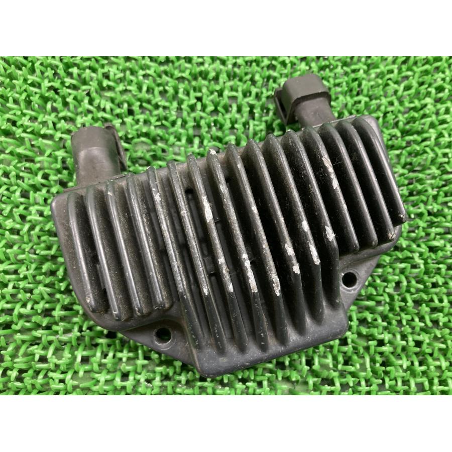 ダイナ レギュレター ハーレー 純正 中古 バイク 部品 08-17年