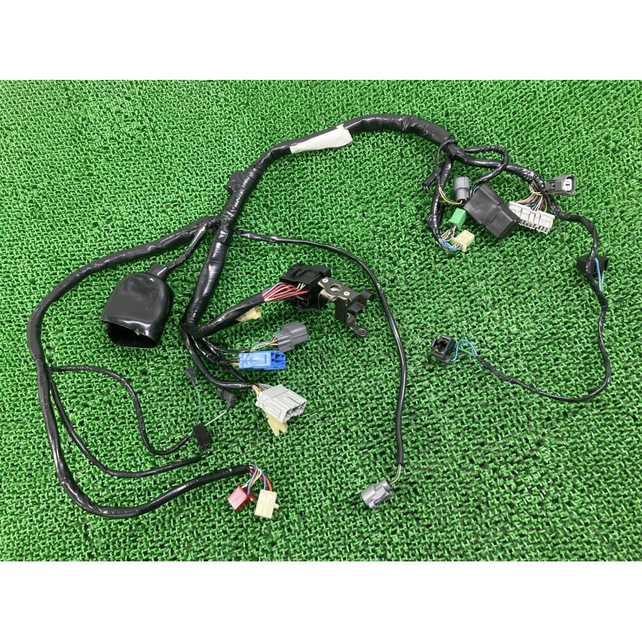 RVT1000R メインハーネス JH2SC45331M101*** ホンダ 純正 バイク 部品 SC45 コンディション良好 断線なし 品薄 希少品 【中古】 43 ホンダ（HONDA） RVT1000R メインハーネス JH2SC45331M101*** 純正