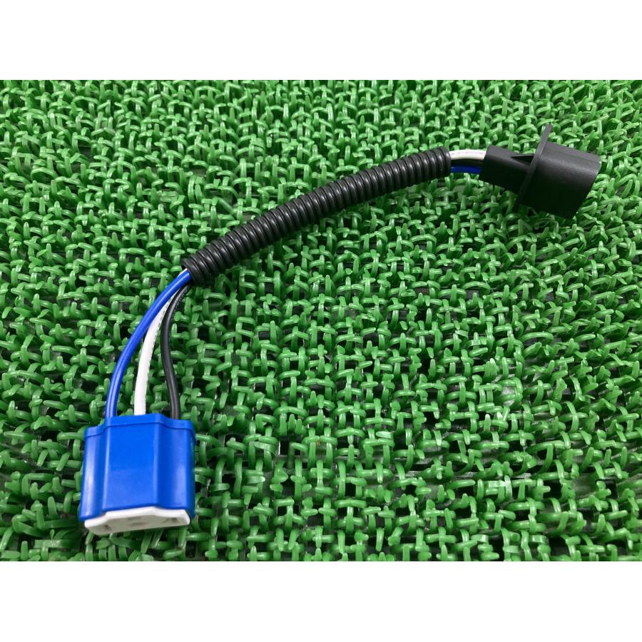 ハーレー ヘッドライトハーネス 社外 中古 バイク 部品 3ピン ソケット
