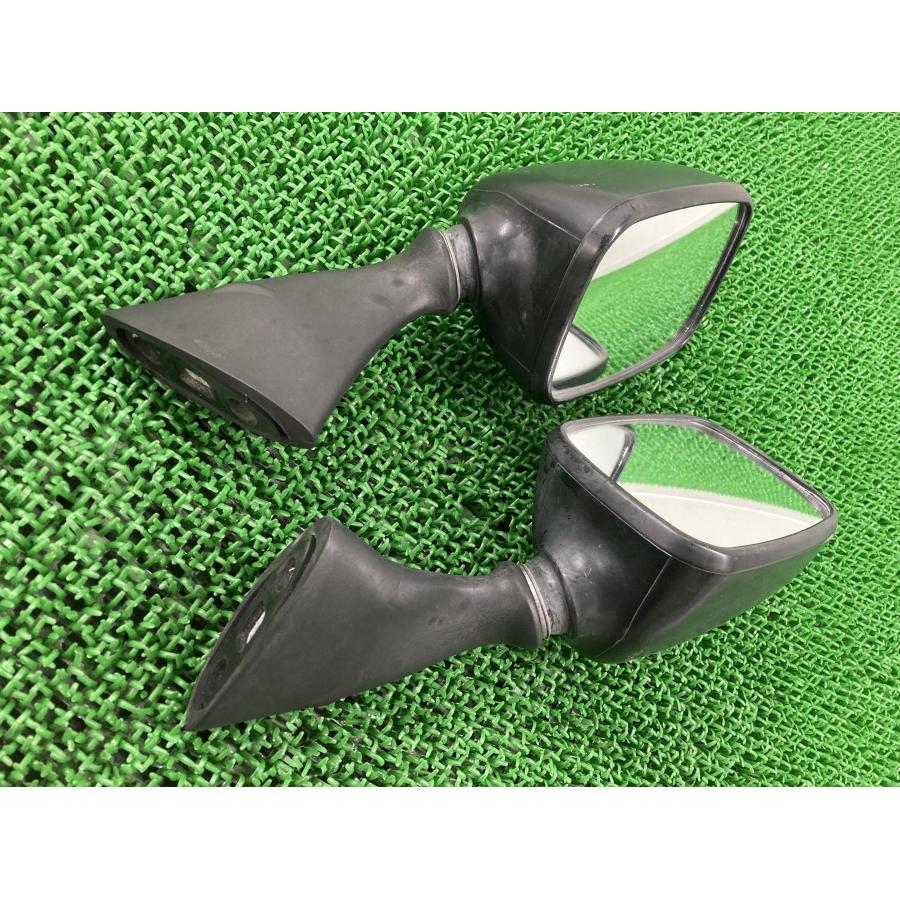 GSX1300Rハヤブサ ミラー 左右 I70 JS1GW71A7X2102*** スズキ 純正 GW71A ペイント素材に 割れ欠け無し 品薄 希少品 【中古】 37 スズキ（SUZUKI） GSX1300Rハヤブサ ミラー 左右 I70 JS1GW71A7X2102