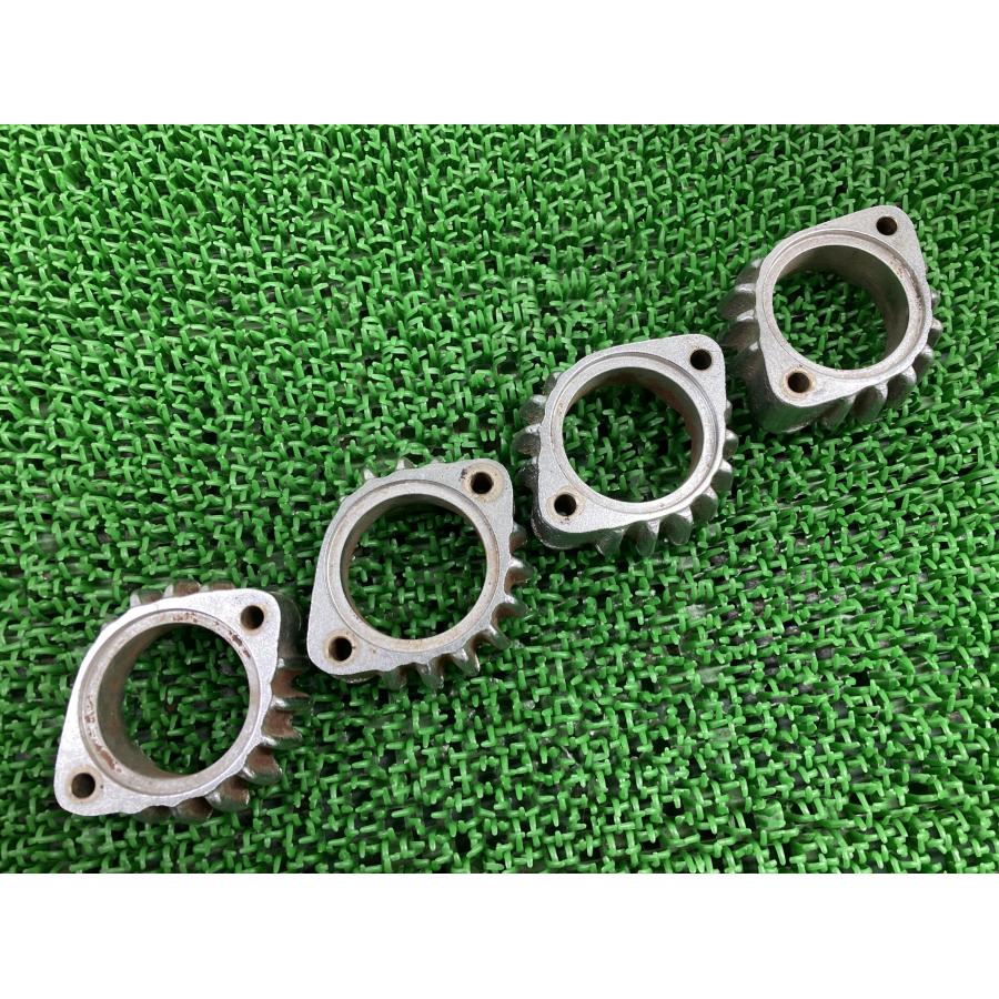 Z1 Z2 マフラーフランジ 社外 バイク 部品 900Super4 750RS 割りカラー ピッチ62mm 曲がり無し 品薄 【中古】 95 Z1 Z2 マフラーフランジ 社外 中古 バイク 部品 900Super4 750RS 割り
