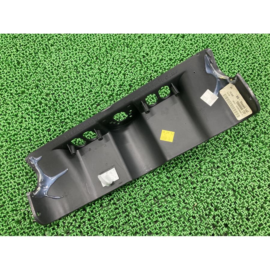 FLHX1690 インナーフェアリングダッシュパネル 5851096 ハーレー 純正