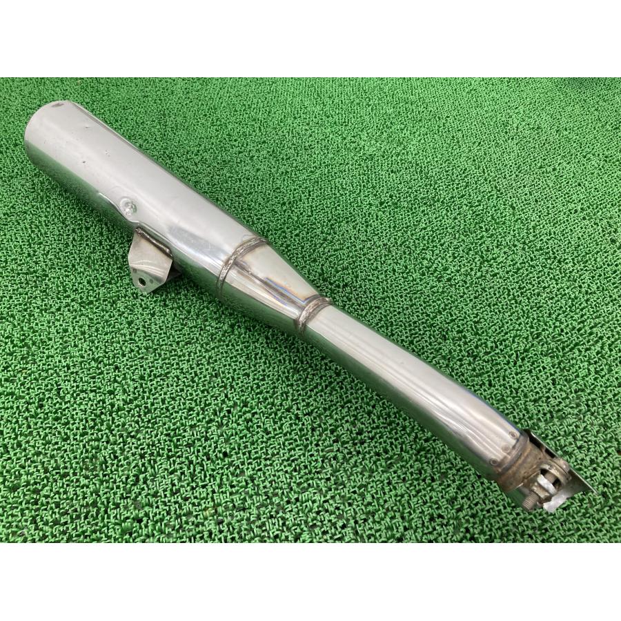 GSX400インパルス サイレンサーマフラー 23E0 スズキ 純正 中古 バイク 部品 GK79A IMPULSE 修復素材やカスタム素材に Ym スズキ（SUZUKI） GSX400インパルス サイレンサーマフラー 23E0 純正