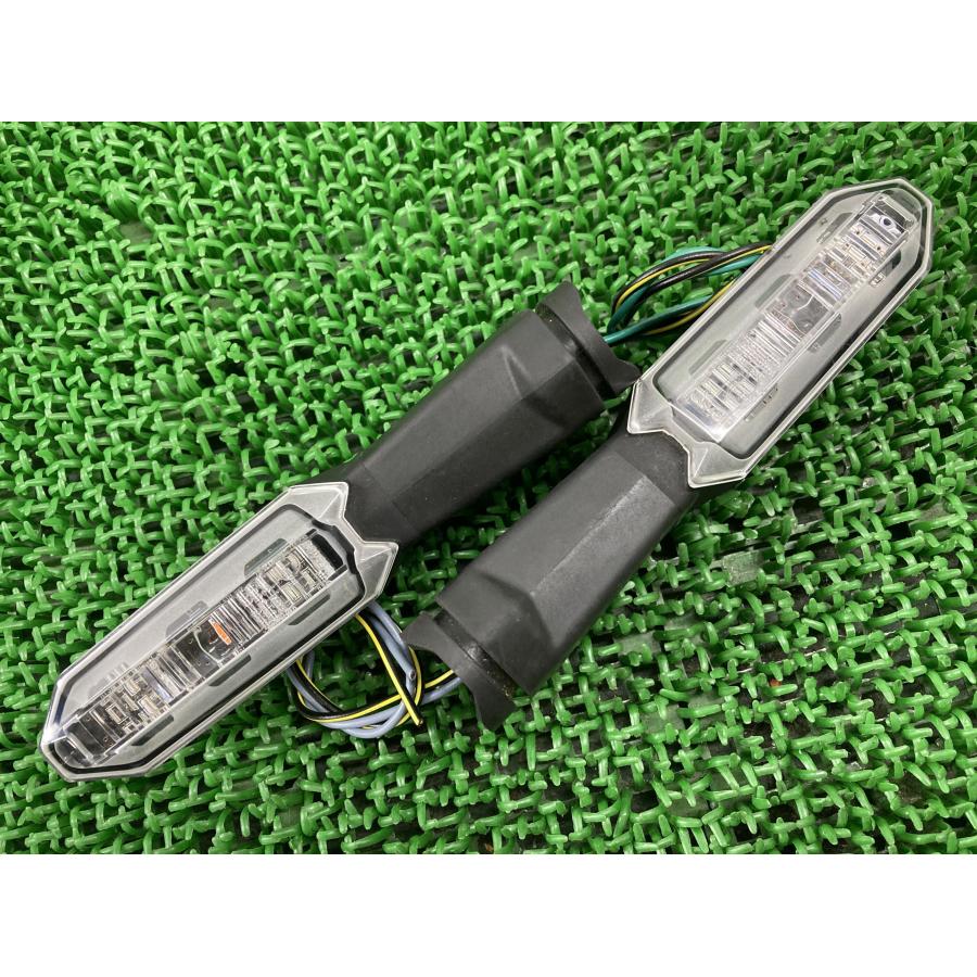 カワサキ（Kawasaki） Z900RS フロントウインカー 左右 0034599 純正