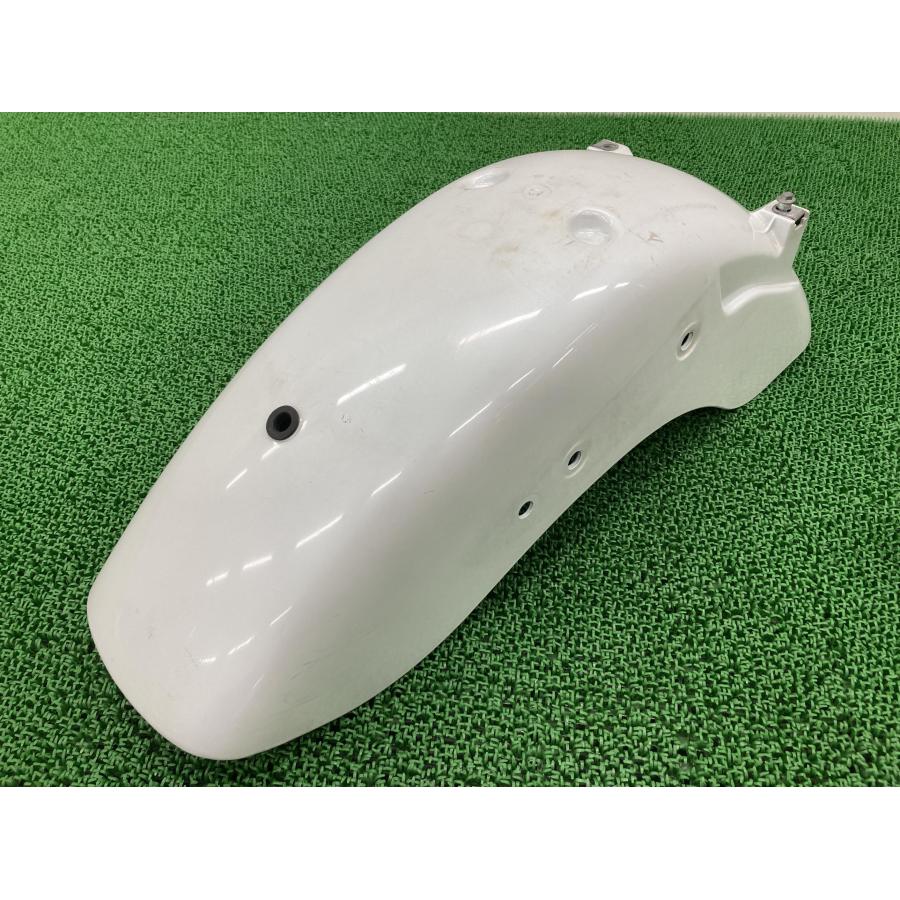 マグナ250 リアフェンダー ホンダ（HONDA） Vツインマグナ250 リアフェンダー パール 純正 中古