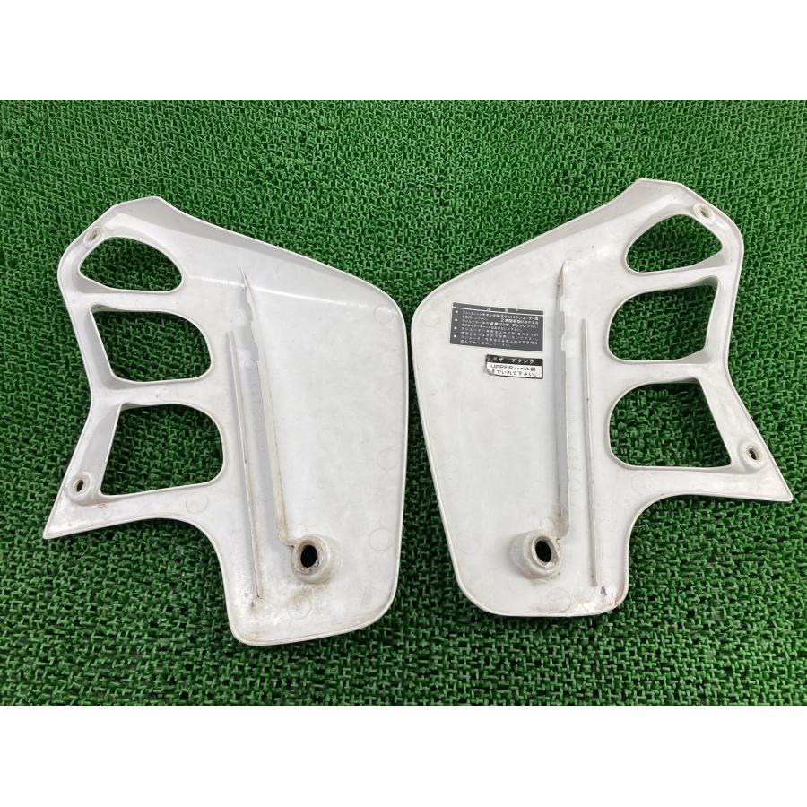 ホンダ（HONDA） CRM250R シュラウド 左右 白 KS7 純正 中古 バイク